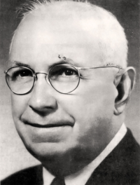 Lt. Col. Farrant L. Turner (HQ, 100th Inf. Bn.) [Courtesy of Club 100 Puka Puka Parade]