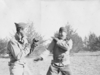 Warming up - Kuraoka & Masami Hamakado. [Courtesy of Bert Hamakado]