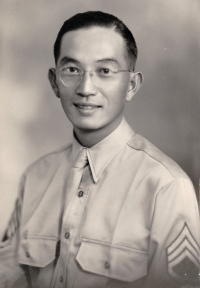 (Masanobu Eugene Kawakami (Co. A, 100th Inf. Bn.) in 1943. [Courtesy of Joanne Kai]