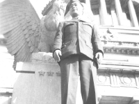 Taken at Grant's Tomb. [Courtesy of Leslie Taniyama]