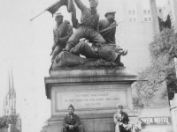 Soldiers monument on a Milwaukee boulevard at Milwaukee, Wis.  Guess you can read what it says on the monument.  [Courtesy of Jan Nadamoto]