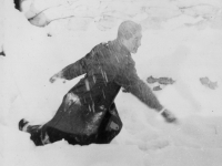 November 29, 1942 an action shot in a pit after I completed throwing snowballs.  [Courtesy of Jan Nadamoto]