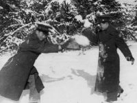 November 29, 1942 A mock snow fight-Yukio Takehara and myself.  [Courtesy of Jan Nadamoto]