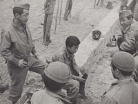 Ray Kitagawa and Akira Akimoto with the Anti-Tank Gang in Italy, 1945. [Courtesy of Fumie Hamamura]