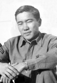 Howard Y. Miyake (Co. A, 100th Inf. Bn.) [Courtesy of Janice Uchida Sakoda]