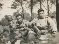 Camp McCoy, chow time at rifle range. (Courtesy of Alvin Shimogaki)