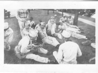 Soldiers take a break in Wisconsin Rapids, August 1942 [Courtesy of Sandy Tomai Erlandson]