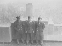 Tom Matsumura (far right) and friends on furlough at the Empire State Building, 1942. [Courtesy of Florence Matsumura]